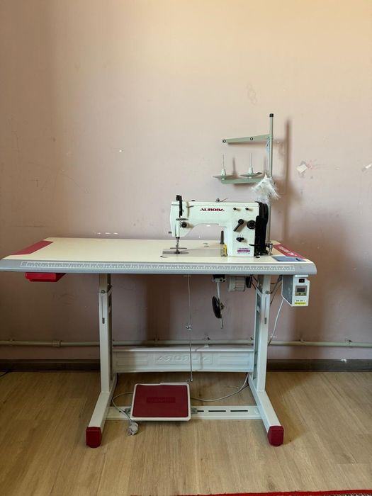Продается швейная машина