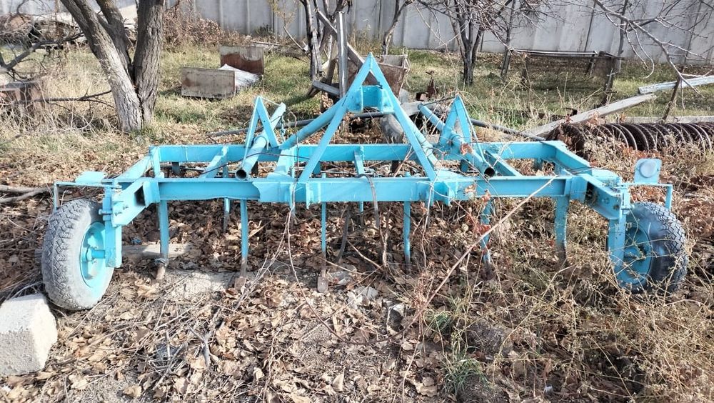 Чизель с граблями в отличном состоянии