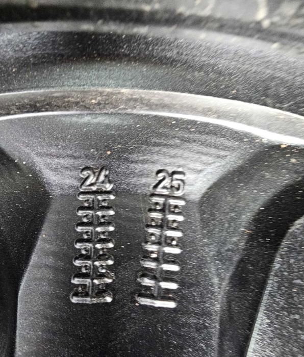 Jante R18 + Anvelope vara Continental pt Bigster/Duster 215/60/R18
