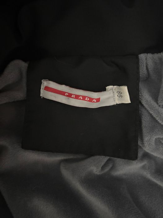 Продам зимнюю куртку для мальчика