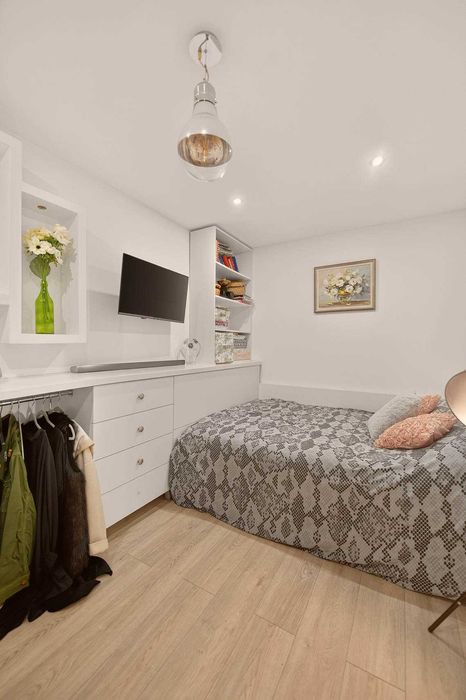 ПРОДАВАМ КЪЩА - Колхозен Пазар -Варна( идеални части )- ОТ СОБСТВЕНИК