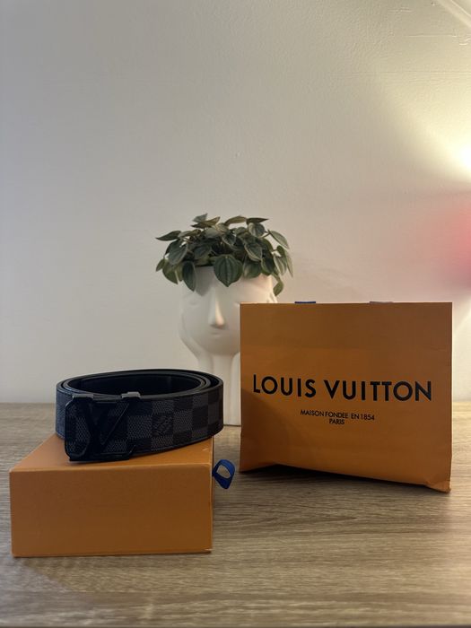 Curea Louis Vuitton Initiales, Damier Graphite, cu cutie și pungă originală marimea 105 cm