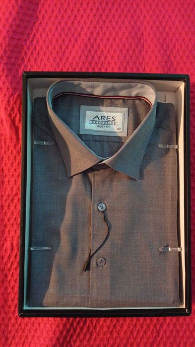 Camasa barbateasca noua, masura 43