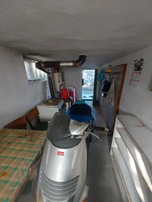 Продава се Къща в Търговище, Вилна зона - 75 кв.м за 368 €/кв.м - Снимка #12