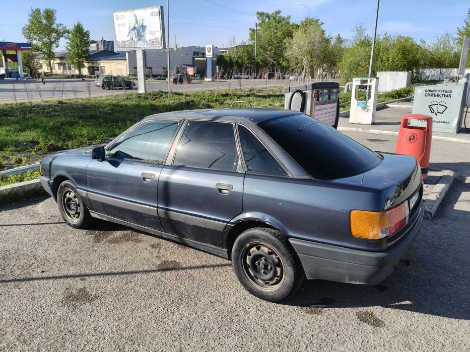 Audi 80 b3 1990 год 1.8 JN