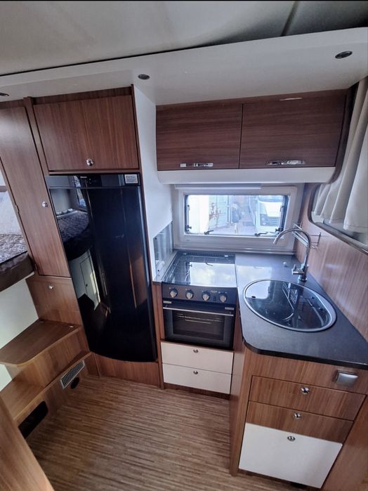 Adria Matrix M680SP