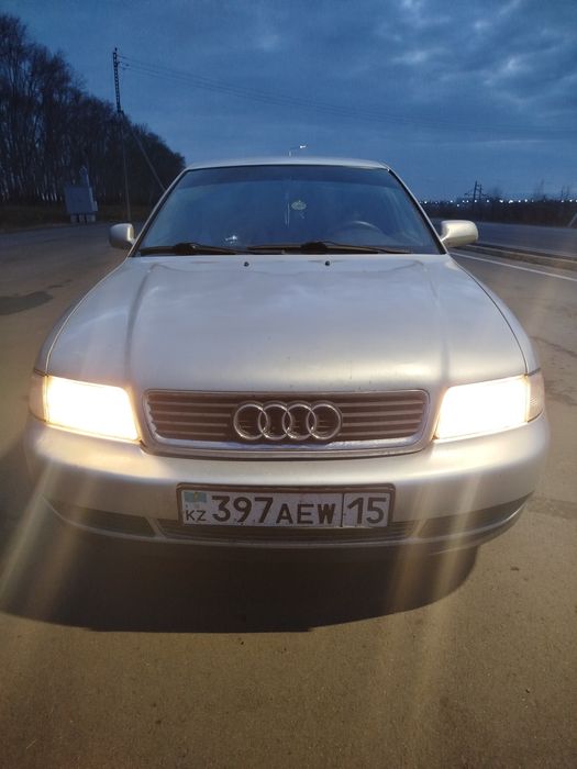 Продам Ауди А4 б5!