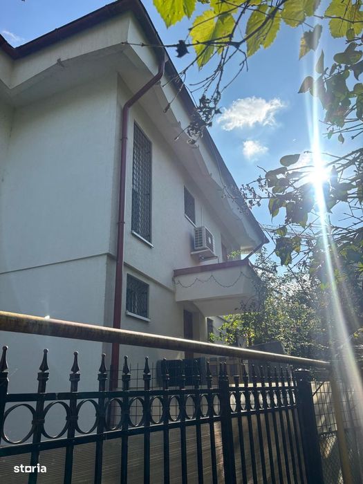 DGM IMOBILIARE: Casa S+P+E zona ultracentrala-Biserica Sf. Dumitru