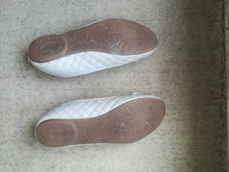 Дамски  пантофки в два цвята