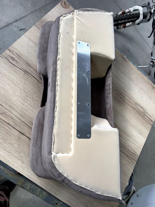 оригинални възглавници/гръб за кемпер Carthago