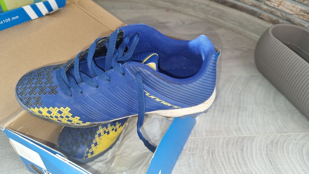 Детски футболни/стоножки  37 номер