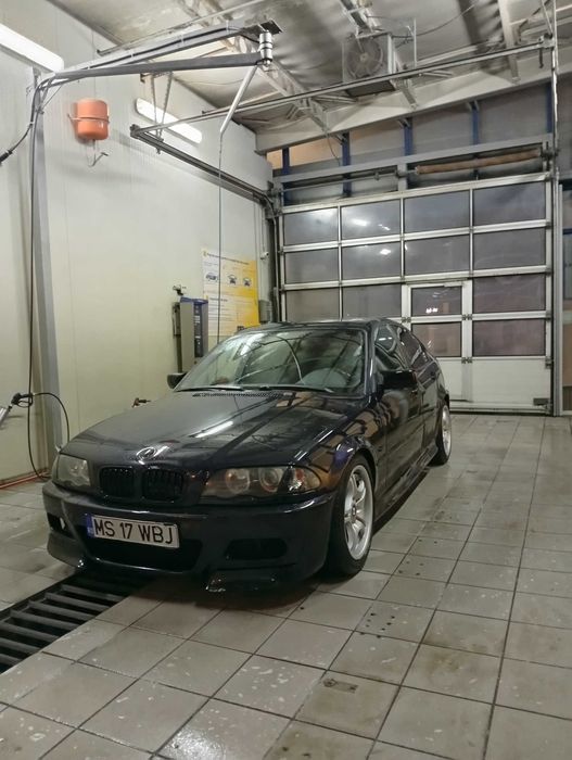 Vând Bmw e46 2.5i