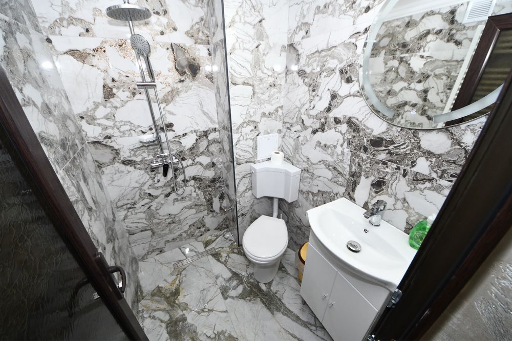 Regim hotelier,Tiglina 1 strada Brailei bloc A5