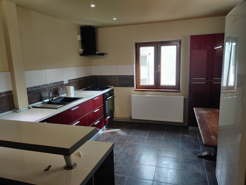 Apartament de Inchiriat