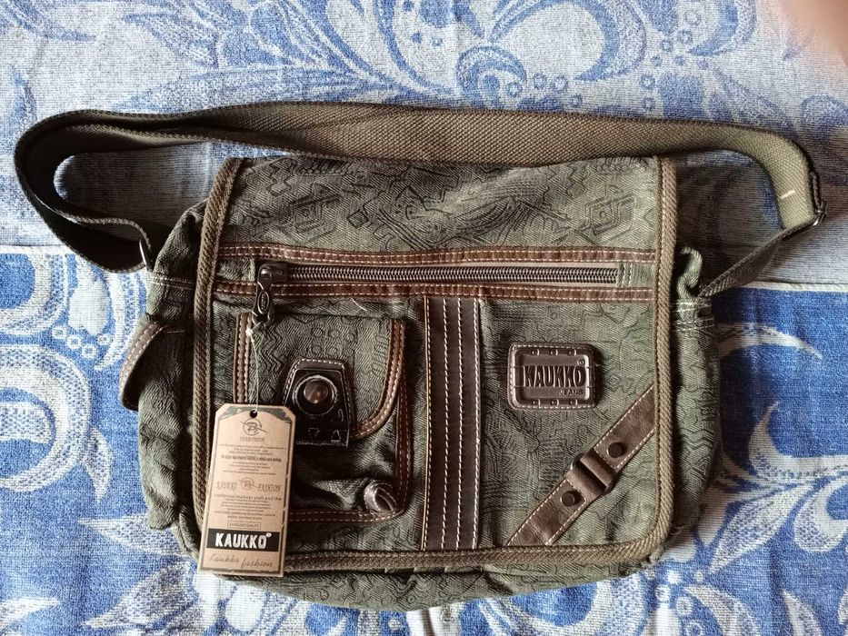 Продам мужские сумки через плечо