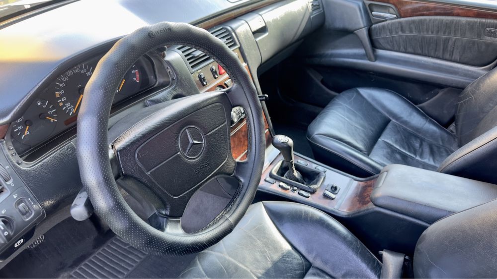Продаю Mersedes-benz E 280, лупарь