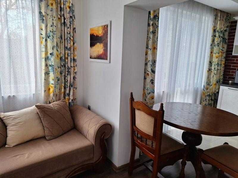 Двустаен апартамент в ж.к. Братя Миладинови