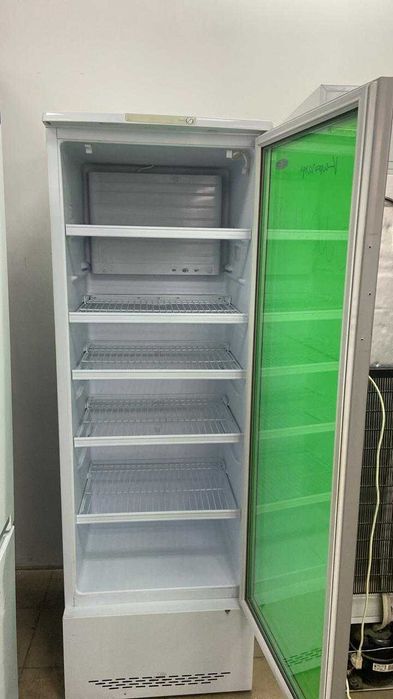 витринный холодильник