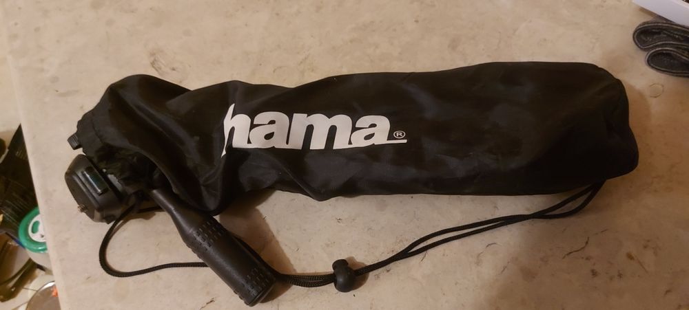 Тринога за лазерен нивелир