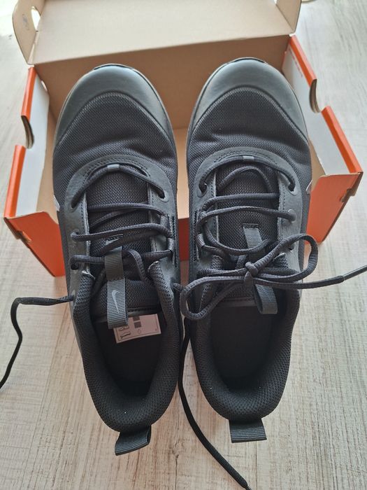 Нови Маратонки  Nike