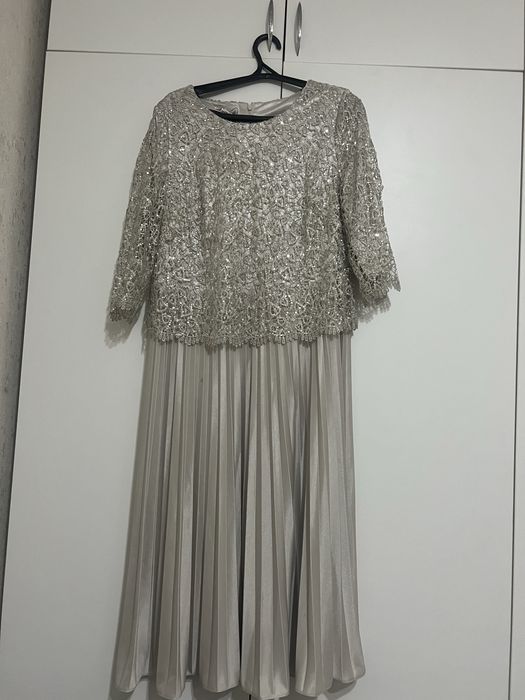 Платье на выход 50 рр