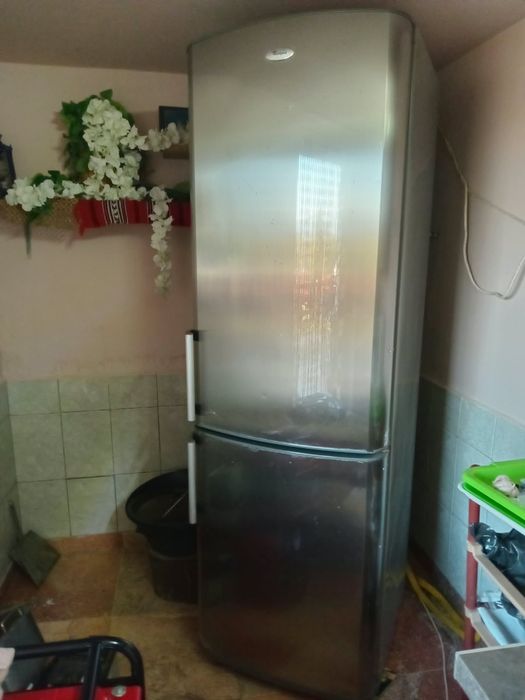 Combina frigorifică de vânzare