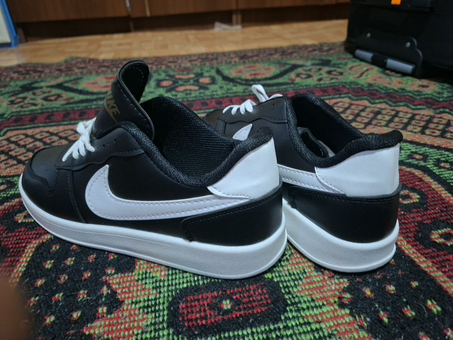 Marotonki nike za lice