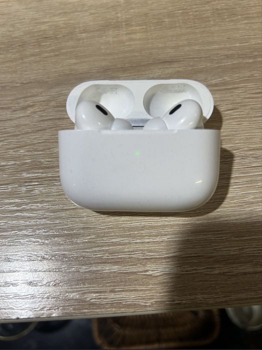 AirPods Pro.