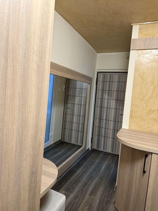 Inchiriez garsoniera cf 3(camera si baie)  ,pe str Patria (Zona Calea Romanilor),150€+cheltuieli lunar si 200€ garantia! Tel 0740979541
