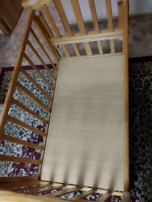 Манеж детский деревянный