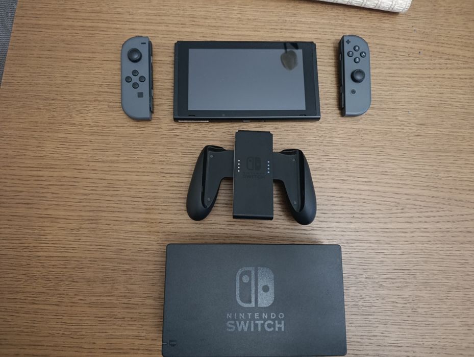 Nitendo switch black като нов