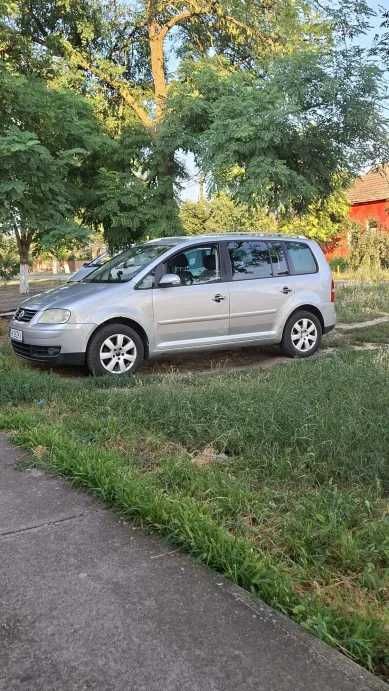 VOLKSWAGEN Touran 2004 — imagine 2