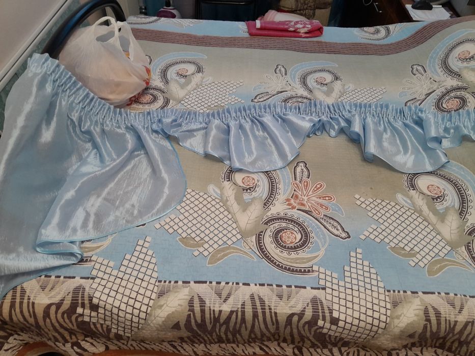 Продам ламбрикен  шторы