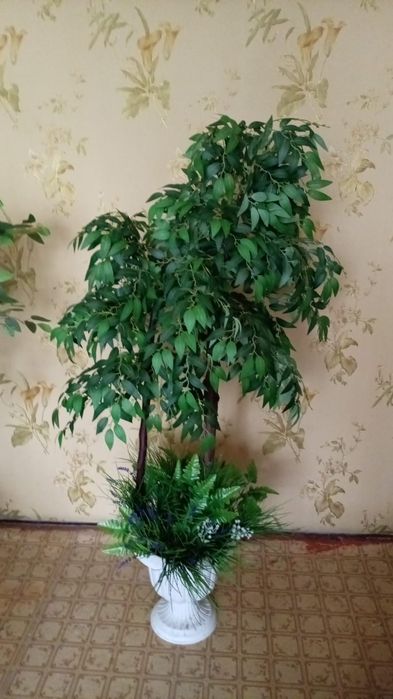Искусственное дерево