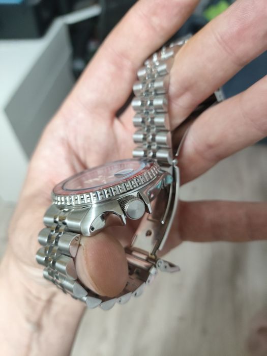 Seiko 5 Sports GMT