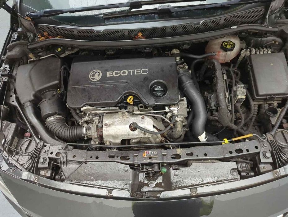 Carcasa filtru motorina Opel Astra K (2015-2019) 2016