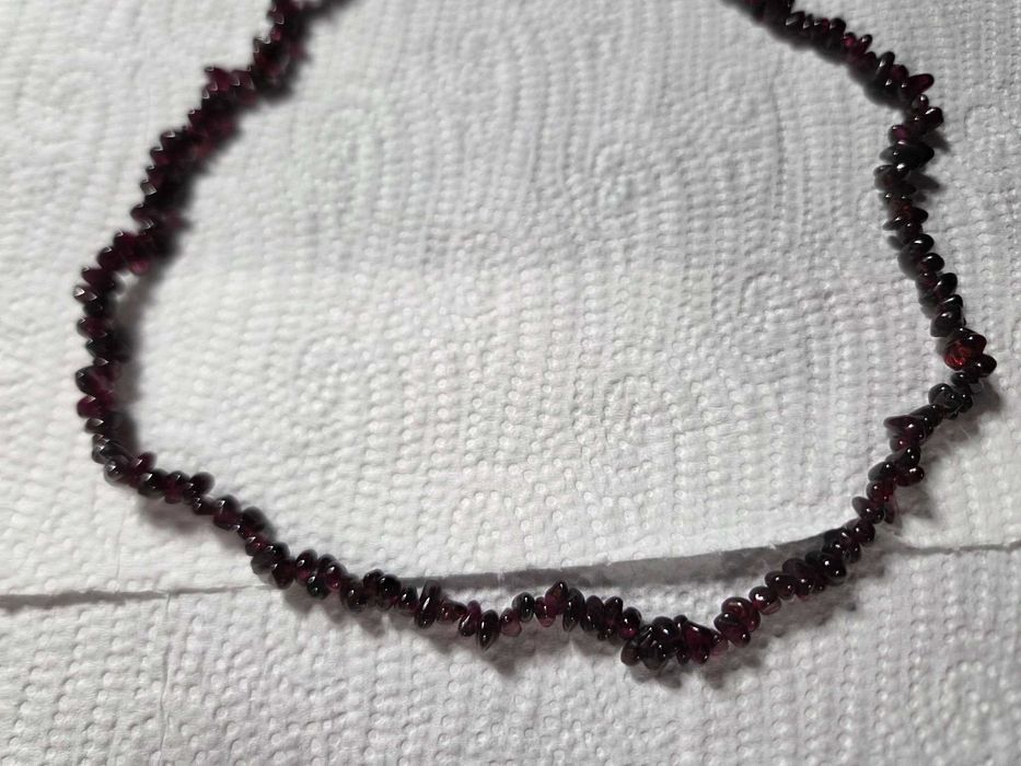 Lant vintage din granate