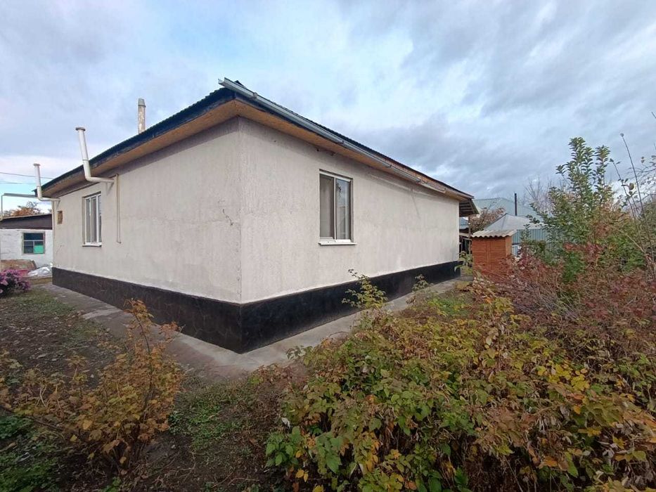 Дом в Каратале, Павел ИмпериЯ