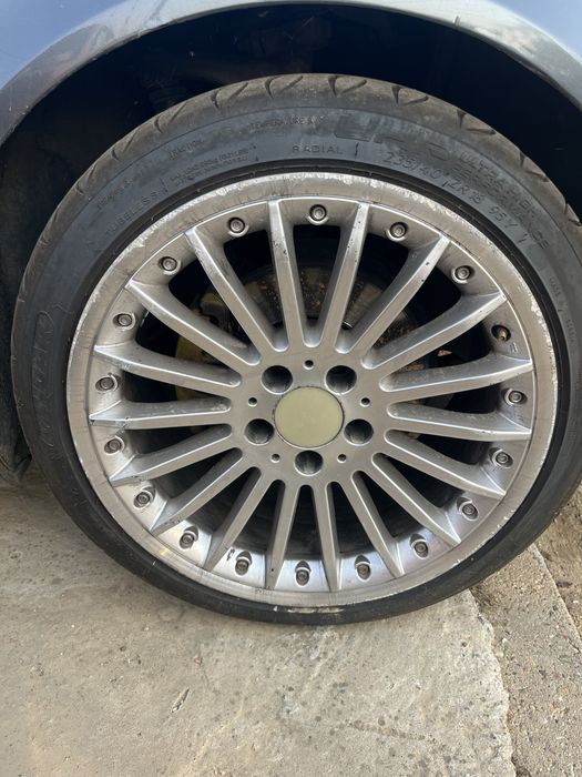 Гуми с Джанти 5х112 235/40 r18