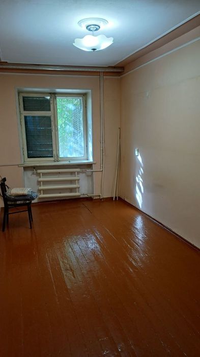 Продаю квартиру 2/1/4.Авиасозлар 4.