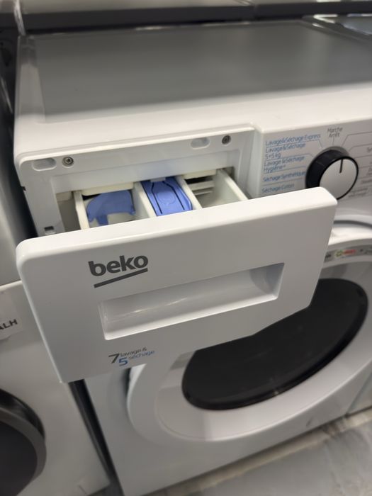 !! PROMOTIE!! Mașină de spălat rufe cu uscător Beko HWD7527WW