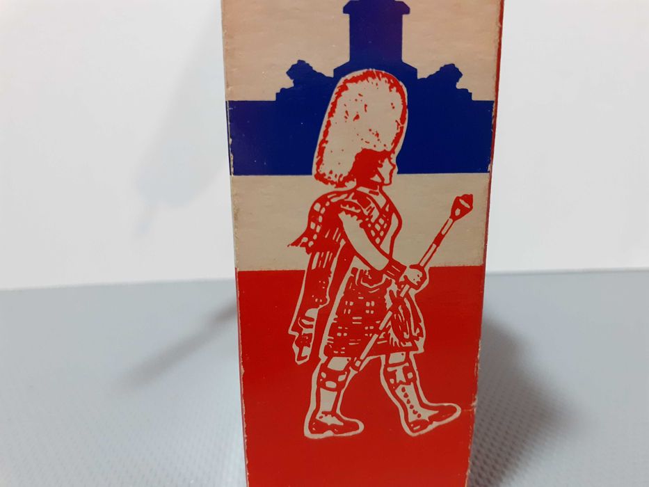 Комплект 3 кукли-Лондон THE ROYAL PARADE.Ориг.опаковка.Височ.14см