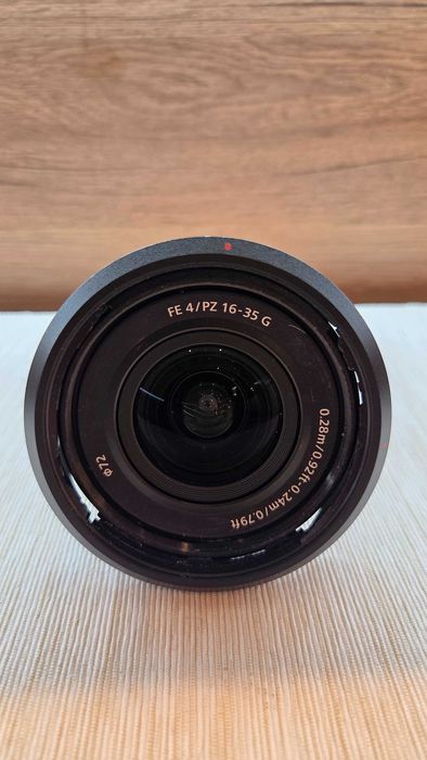 Sony FE 4 / PZ 16-35 G
