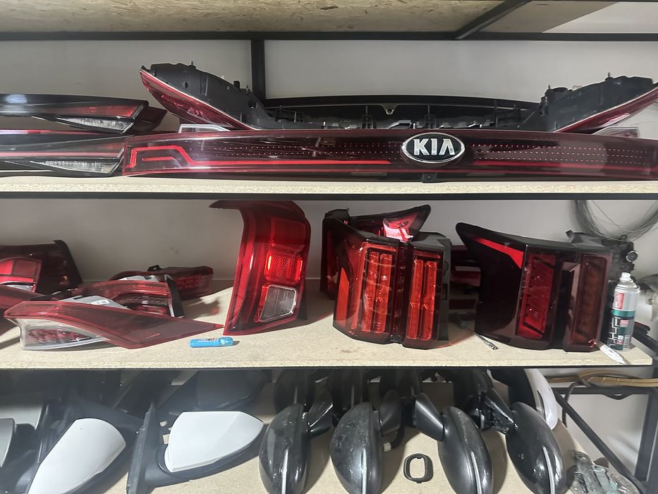 Кузовные запчасти Б/у оригинал