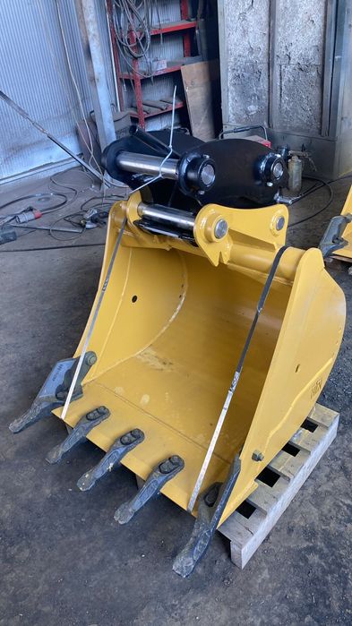 Cupla rapida buldoexcavator JCB, Komatsu, Caterpillar, Terex