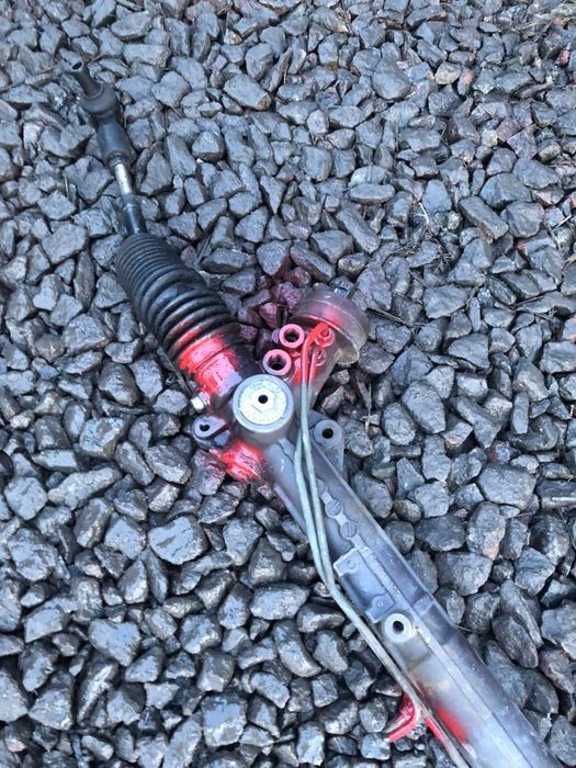 Продам рулевую рейку