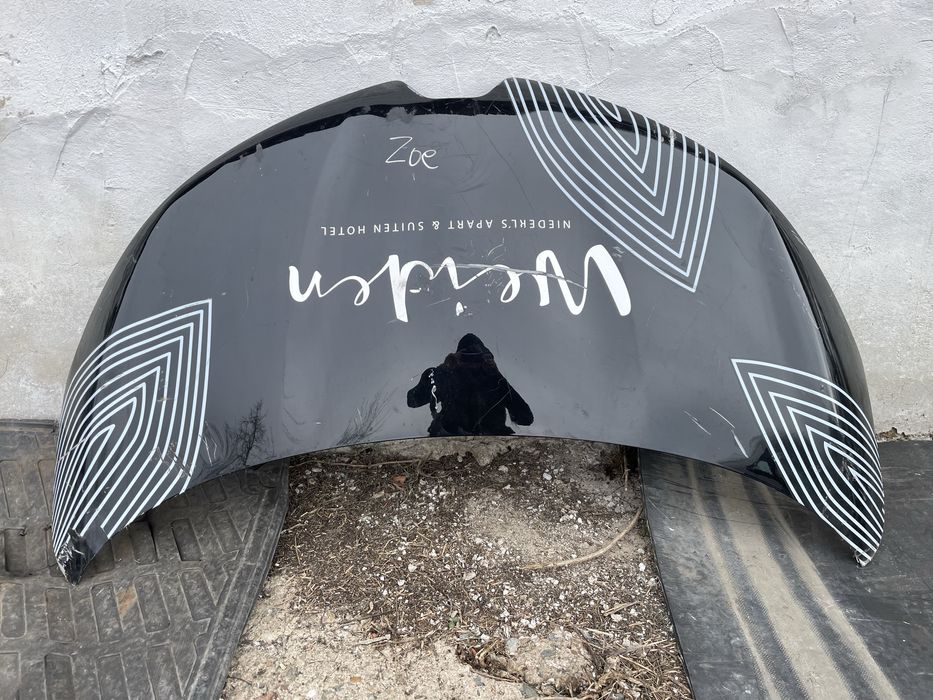 Преден капак за Renault Zoe Рено зое 2019г-