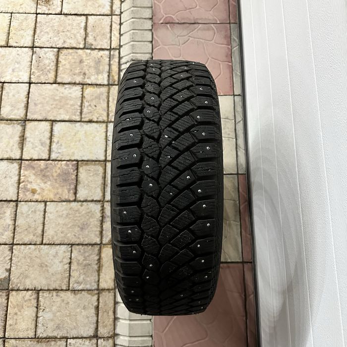Комплект шин Gislaved Nord Frost 195/60 R15 92T с шипами