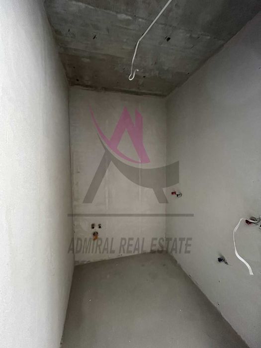 Продава се Двустаен апартамент в Варна, Възраждане 3 - 54 кв.м за 1115 €/кв.м - Снимка #5