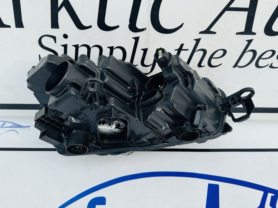 Far stanga led Skoda Scala cod 657941015